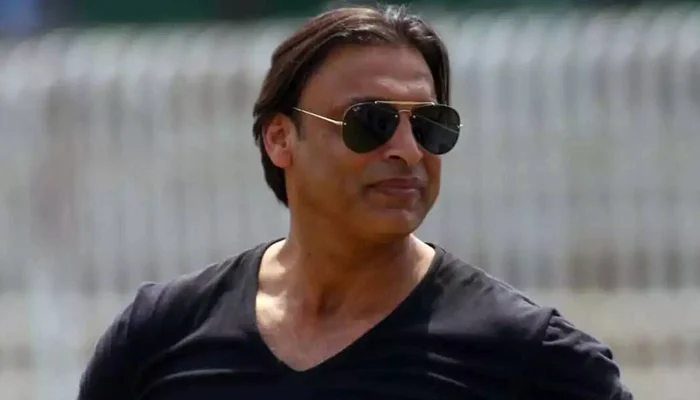 The Hilarious Reaction of Shoaib Akhtar While He Is Being Delivered at 100 Miles per Hour