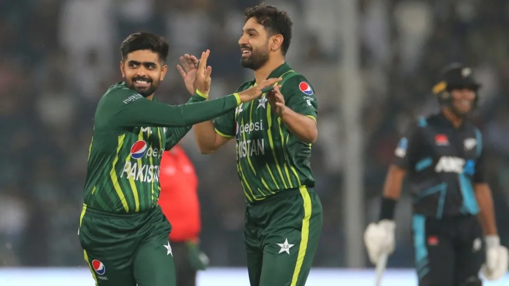 Unchanged New Zealand brings in Cole McConchie and Henry Shipley Toss while Pakistan bats. Against New Zealand, Pakistan opted to bat.