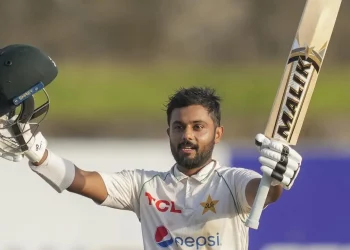 Twitter responses: Sri Lanka wastes a great start as Saud Shakeel's double century makes matters worse on Day 3