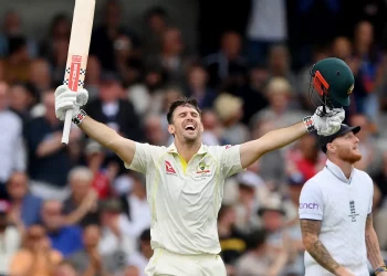 Ricky Ponting supports Mitchell Marsh for the fourth Ashes Test, saying that if they keep Warner, Green will miss again.