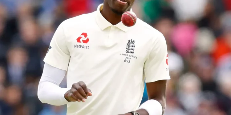 Former England assistant coach Paul Farbrace provides a significant update on pacer Jafra Archer's recovery: "Jofra Archer is on course for the World Cup."