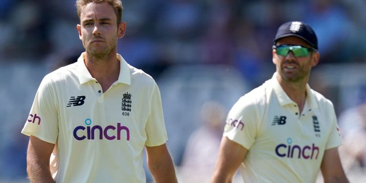 "700-wicket carrot" is what is written in front of him. - Stuart Broad on the future of James Anderson