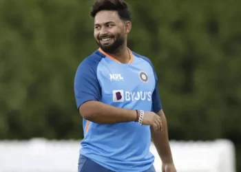 Rahul and Shreyas Iyer are regaining strength as Rishabh Pant faces a 140 kph+ wind at the NCA nets.