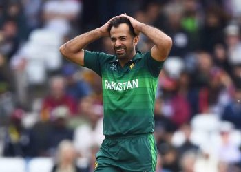 Wahab Riaz declares his departure from international cricket.