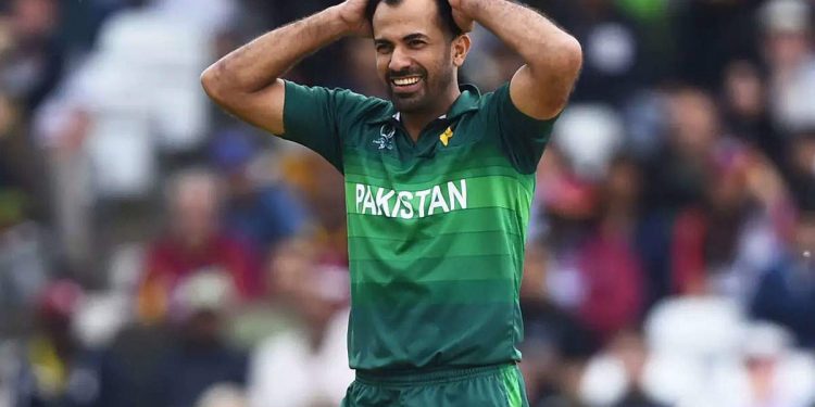 Wahab Riaz declares his departure from international cricket.