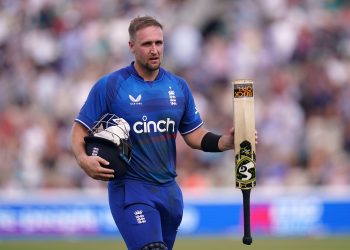 According to Liam Livingstone, England can defend its World Cup crown because of their wealth of expertise.