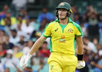Marnus Labuschagne excels as Australia's concussion replacement as his mother's prophecy comes true.