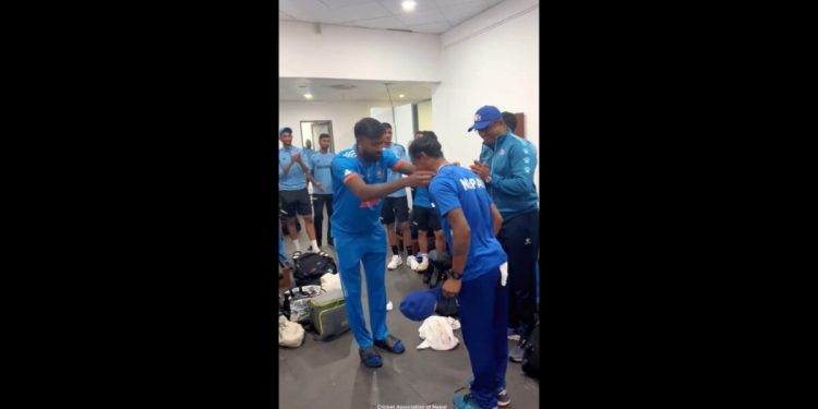 Virat Kohli, Rahul Dravid, and Hardik Pandya honor Nepali players ahead of the 2023 Asia Cup