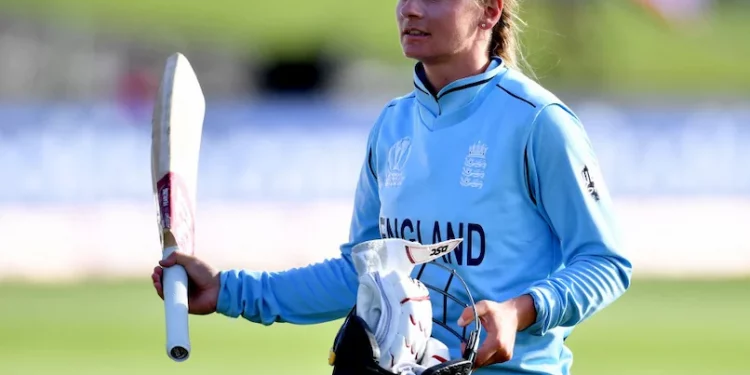 Due to exhaustion, Danni Wyatt will forego the upcoming WBBL season.