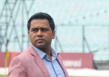 Aakash Chopra advises making changes to India's starting lineup for its Asia Cup match against Bangladesh, saying, "Rest Virat Kohli, elders have already shown their form."