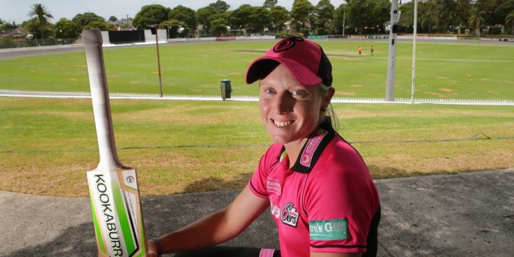 Prior to the WBBL 23–24, Alyssa Healy signed a three-year contract with the Sydney Sixers.