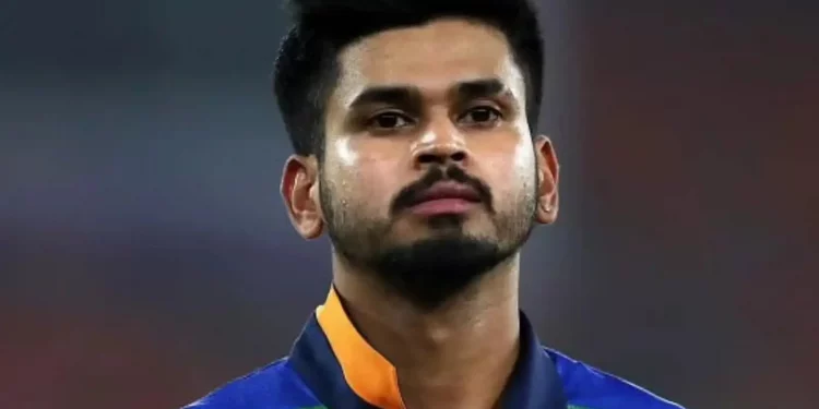 Aakash Chopra on Shreyas Iyer missing the Asia Cup match versus Pakistan: "Bit of a red flag"