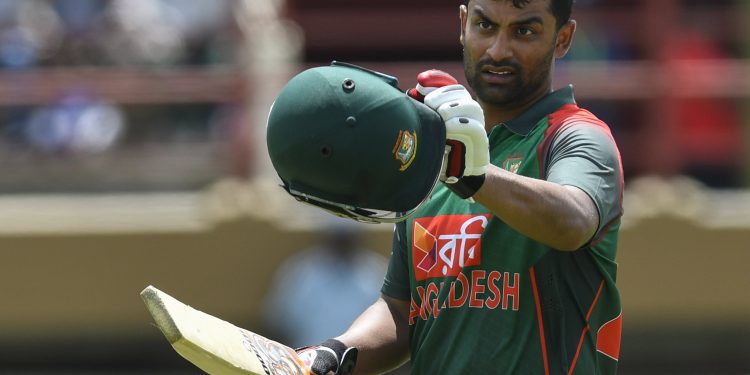 After being left out of the World Cup squad, Tamim Iqbal said, "I don't want to be a part of this dirty game."
