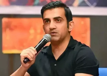 In a message to India fans before the match with Pakistan, Gautam Gambhir says, "Support your team but don't misbehave with your visitors."