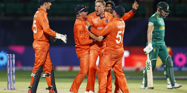In Dharamsala, Captain Fantastic Scott Edwards discusses Dutch pleasure.
