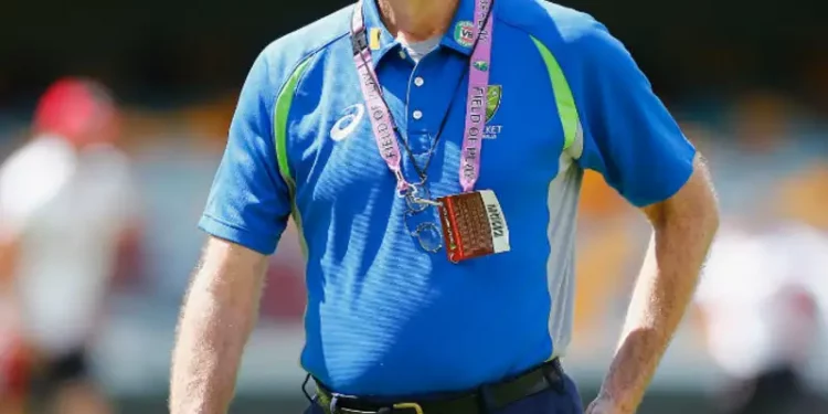 The Australian cricket community rallies around Greg Chappell's financial need