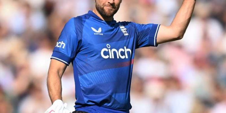 Dawid Malan scores his sixth century in the shortest amount of time in ODI history.