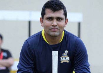 If we don't immediately improve our bowling, I anticipate them giving up 350-375 runs to elite teams: Kamran Akmal