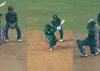 Shot of the Day: Quinton de Kock reverse sweeps Mahmudullah for a six in the World Cup 2023 ODI between South Africa and Bangladesh