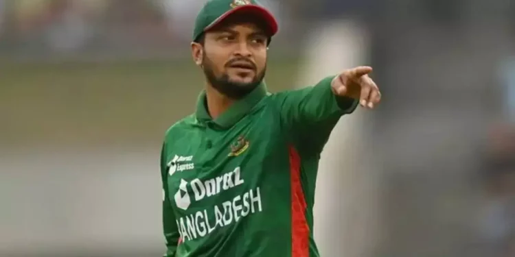 In the middle of the ODI World Cup, Shakib Al Hasan returns to Dhaka and trains under trainer Nazmul Abedeen Faheem.