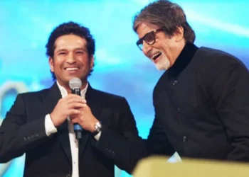 Amitabh Bachchan, a great actor, receives a special birthday message from Sachin Tendulkar.