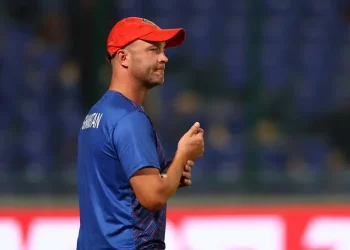 To win games, everyone has a responsibility, not just the spinners: Jonathan Trott