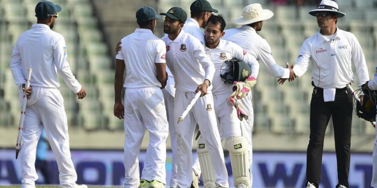 Bangladesh loses a commanding session right before tea.