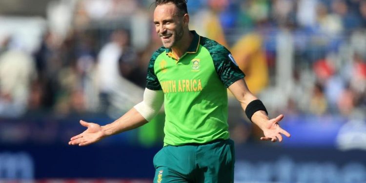 "I just couldn't stop crying in the dressing room," says Faf du Plessis, recalling the "shattering" World Cup semifinal loss to New Zealand.