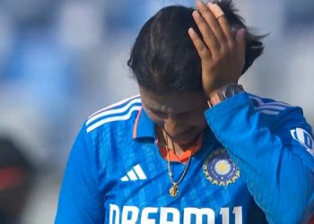 Sneh Rana takes off from the ground following an inadvertent run-in with Pooja Vastrakar