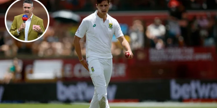 Kevin Pietersen advises debutante Nandre Burger of South Africa to smile less.