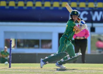 In the ICC Women's ODI Player Rankings, Fargana Hoque and Marizanne Kapp advance.