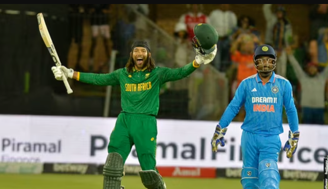 After Nandre Burger was sold to the Rajasthan Royals in the IPL auction, Tony de Zorzi says, "He needs to use that money on the team."