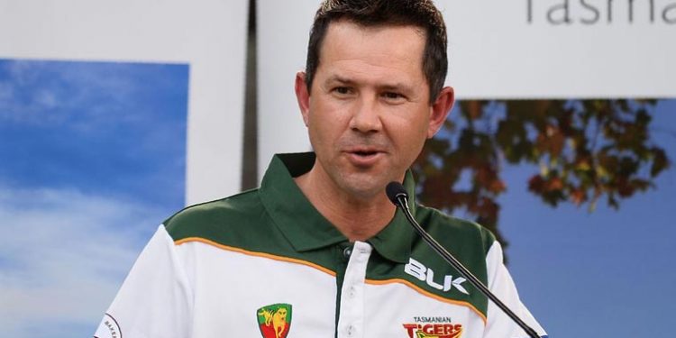 I must act as a mediator and get Mitchell Johnson and David Warner together in a room: Ricky Ponting