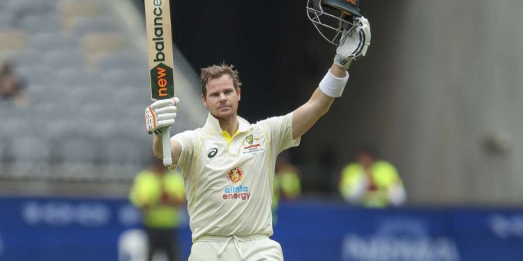 It is not surprising if Steve Smith surpasses Brian Lara's 400-meter record: Michael Clarke