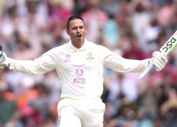 Usman Khawaja discloses the monetary reason why players prefer Twenty20 cricket matches over Test matches.