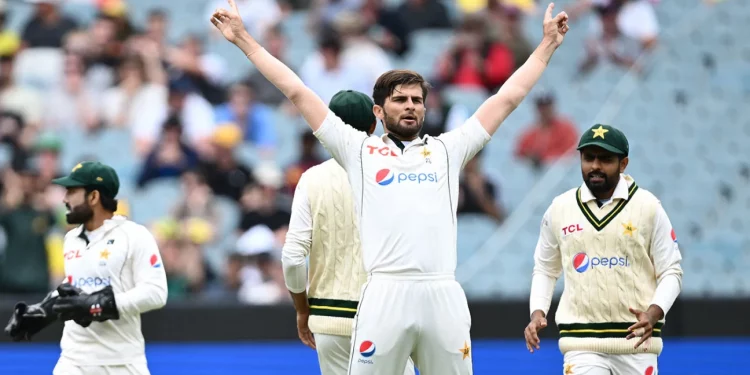 Waqar Younis and Wasim Akram doubt Shaheen Afridi's dedication to the Test match
