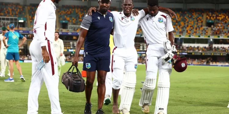 Shamar Joseph avoids toe fracture following Starc's alarming incident