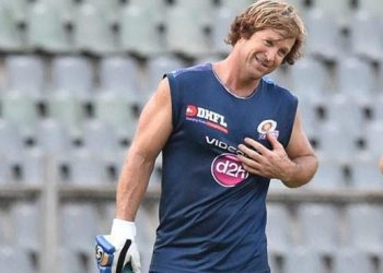 Jonty Rhodes disputes having been hired as a consultant for Sri Lanka cricket.