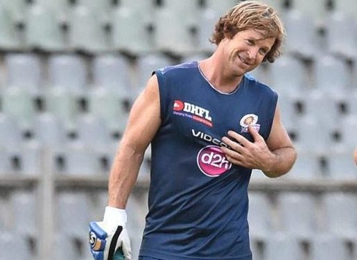Jonty Rhodes disputes having been hired as a consultant for Sri Lanka cricket.
