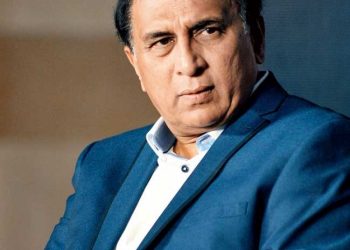 Sunil Gavaskar calls the media in England the "biggest whingeing in sport" prior to the India Test series.