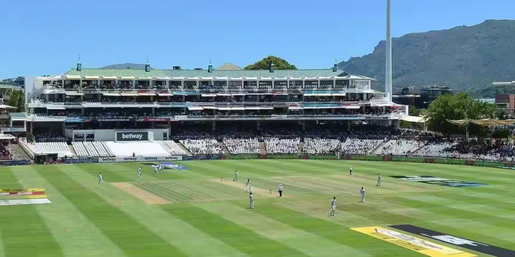 For South Africa's second Test match against India, the ICC rates the Newlands pitch as "unsatisfactory."