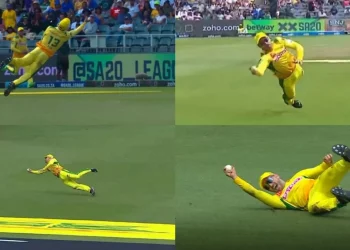 Faf du Plessis dismisses Dewald Brevis with a one-handed stunner