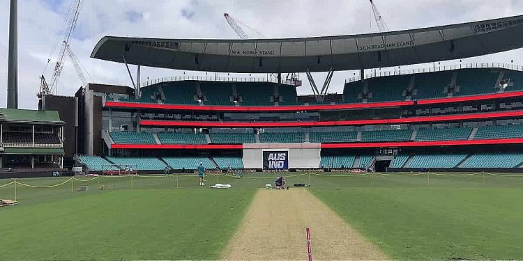 Adam Lewis, curator of the SCG, talks about pitch-related issues prior to Australia's match against Pakistan.