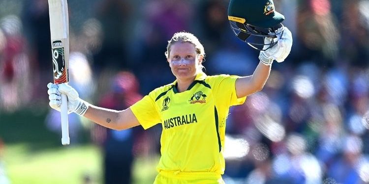 Alyssa Healy praises Kim Garth, saying, "She loves these conditions."