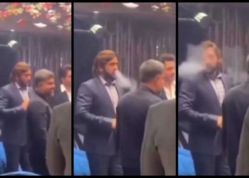 MS Dhoni spotted with Hookah, they can't help but say, "This ain't Thala."