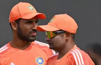 Two Indian players Sarfaraz Khan and Dhruv Jurel made their Test debuts together?