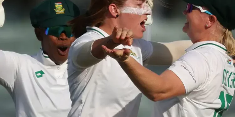 Playing one Test every two or three years makes it very tough to compete at the Test level: Nadine de Klerk