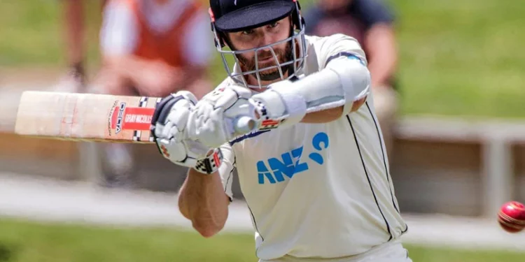 In Test cricket, Kane Williamson breaks Steve Smith's record as the fastest hitter to record 32 hundreds.