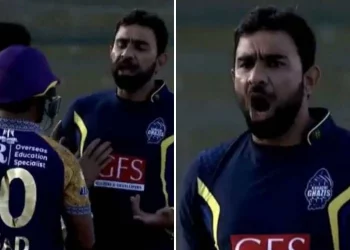 Iftikhar Ahmed apologizes to Asad Shafiq following their altercation on the field.