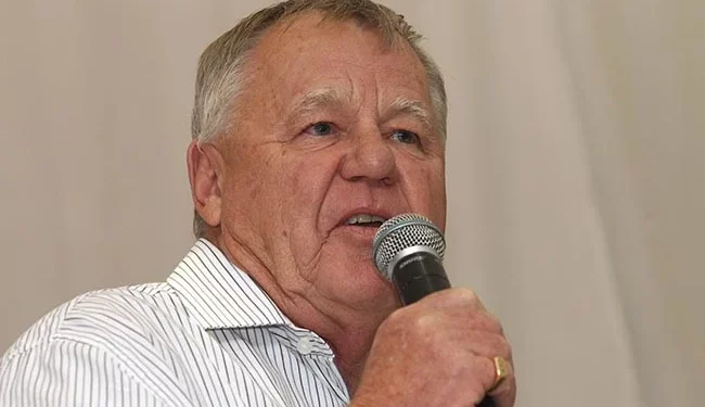 South African icon ICU patient Mike Procter following a severe illness